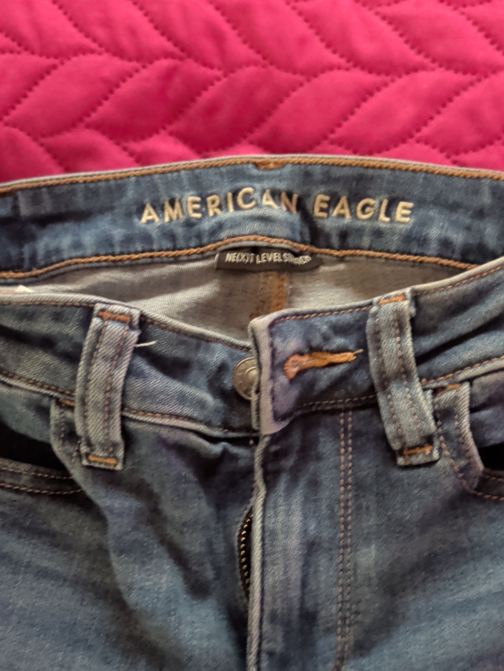 American Eagle Outfitters Women's Dark Blue High Rise Jeans